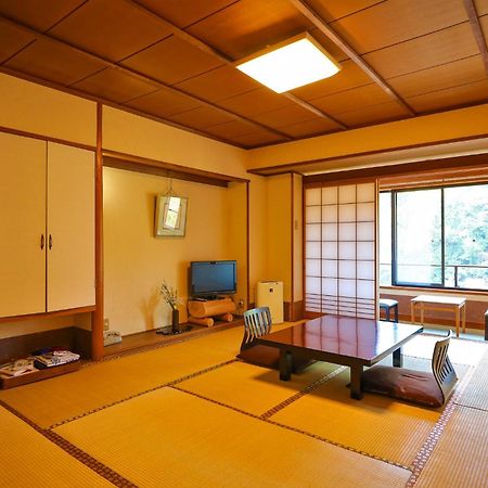 Momijiya Honkan Takaosansou Kyoto Buitenkant foto