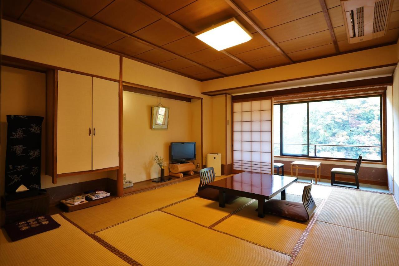 Momijiya Honkan Takaosansou Kyoto Buitenkant foto