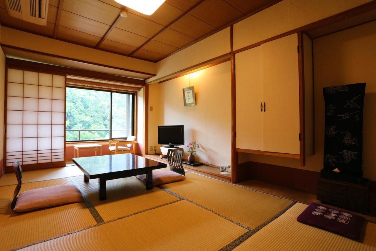 Momijiya Honkan Takaosansou Kyoto Buitenkant foto