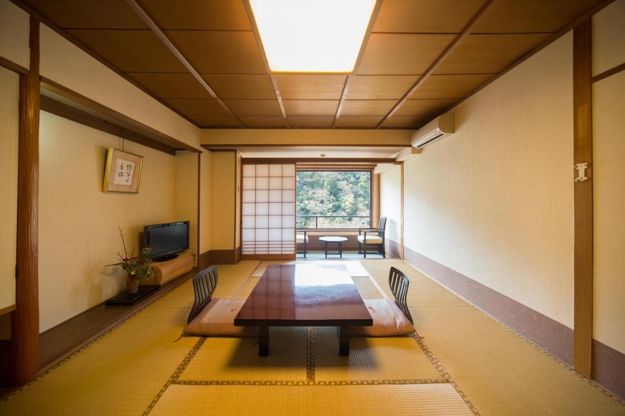 Momijiya Honkan Takaosansou Kyoto Buitenkant foto