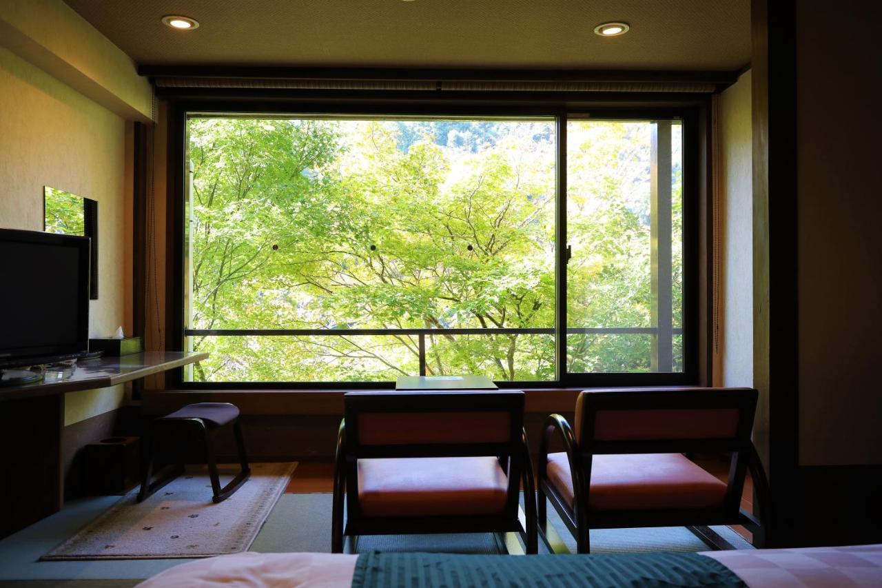 Momijiya Honkan Takaosansou Kyoto Buitenkant foto